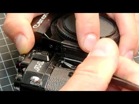 Canon AE‑1 / A‑1: Batterieklappe ersetzen (3D‑gedruckter Ersatzteil‑Guide)