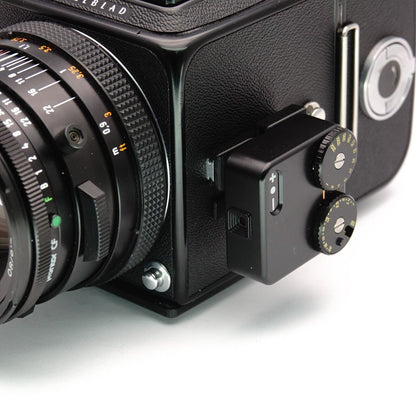 Adaptateur de sabot Blitz pour Hasselblad 500C/M & caméras T-Rail (sabot ISO)