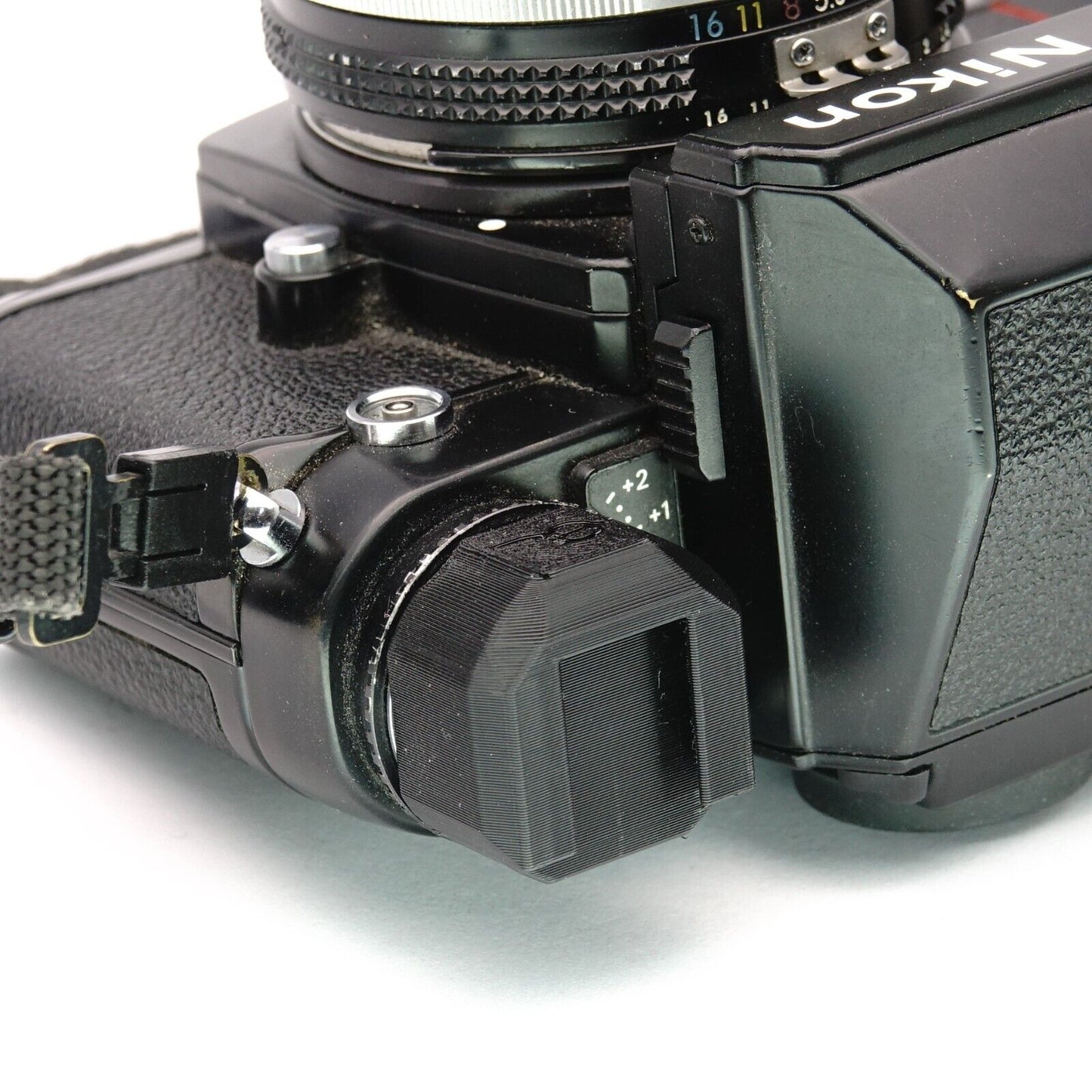 Adaptateur Kaltschuh pour Canon F-1 & Nikon F3