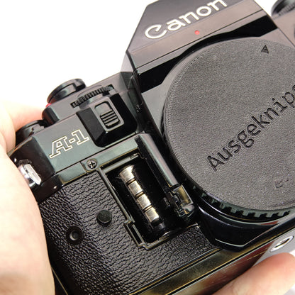 Adaptateur de batterie (4x LR44 vers 4LR44/PX28) pour Canon AE-1, A-1, Mamiya 645 & Pentax 67